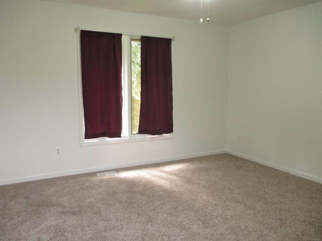 35907 Fierimonte Drive, Clinton Twp, MI 48035