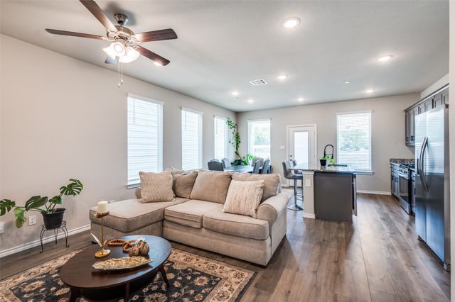 7073 Cypress Drive, Richland Hills, TX 76118