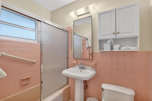 4520 el Mar 12+18, Lauderdale By The Sea, FL 33308