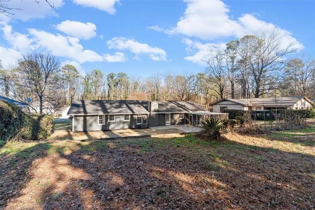 395 Ben SW Avenue, Lilburn, GA 30047