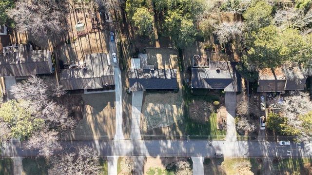 395 Ben SW Avenue, Lilburn, GA 30047