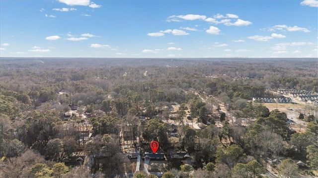 395 Ben SW Avenue, Lilburn, GA 30047