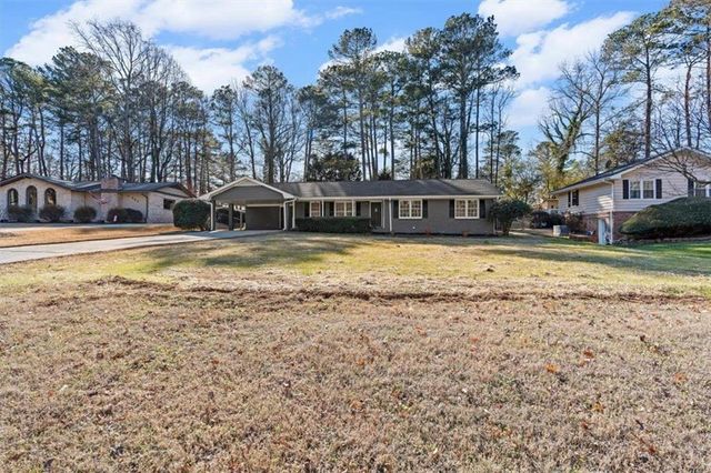 395 Ben SW Avenue, Lilburn, GA 30047