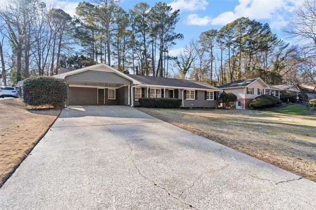 395 Ben SW Avenue, Lilburn, GA 30047