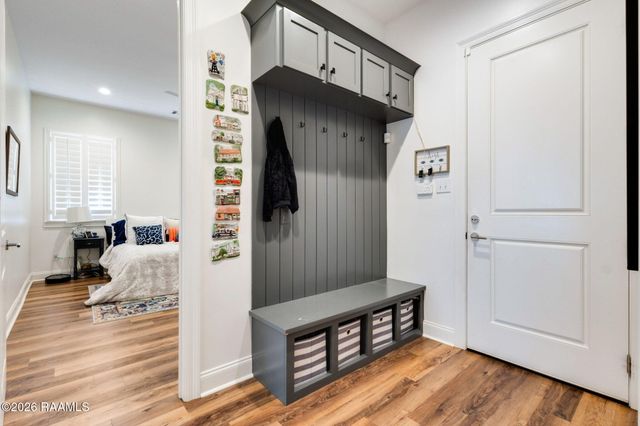 101 Tea Rose Drive, Broussard, LA 70518