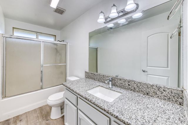 19650 Oakhill Road, Madera, CA 93638