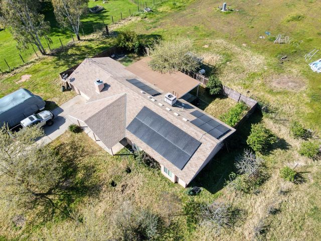 19650 Oakhill Road, Madera, CA 93638