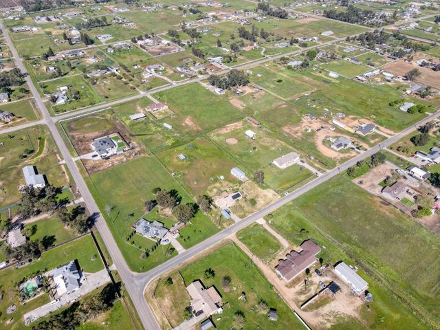 19650 Oakhill Road, Madera, CA 93638