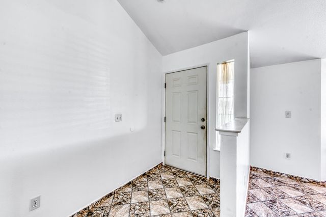 19650 Oakhill Road, Madera, CA 93638