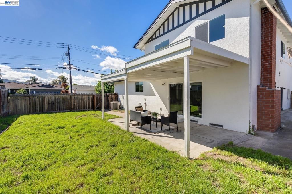 Image 38 of property listing at 7172 Amador Valley Blvd, Dublin, CA 94568