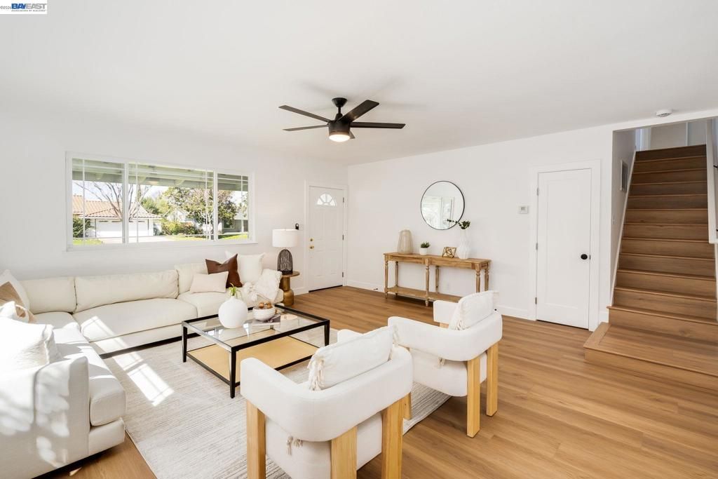 Image 7 of property listing at 7172 Amador Valley Blvd, Dublin, CA 94568