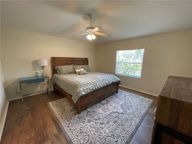 962 Montrose Avenue, Sebastian, FL 32958