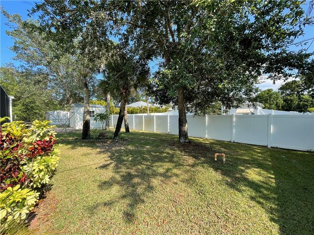 962 Montrose Avenue, Sebastian, FL 32958