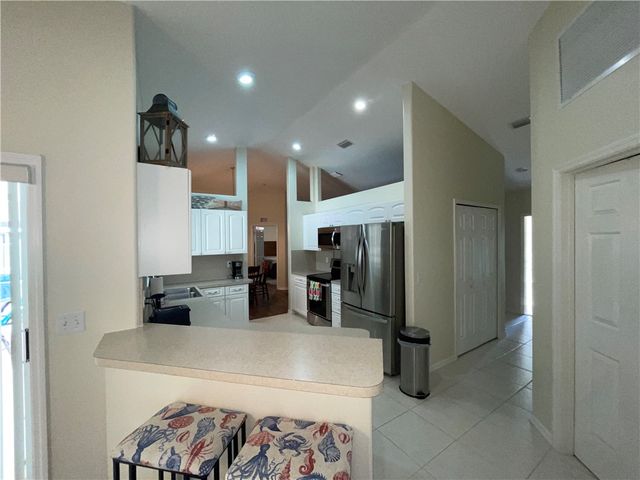 962 Montrose Avenue, Sebastian, FL 32958