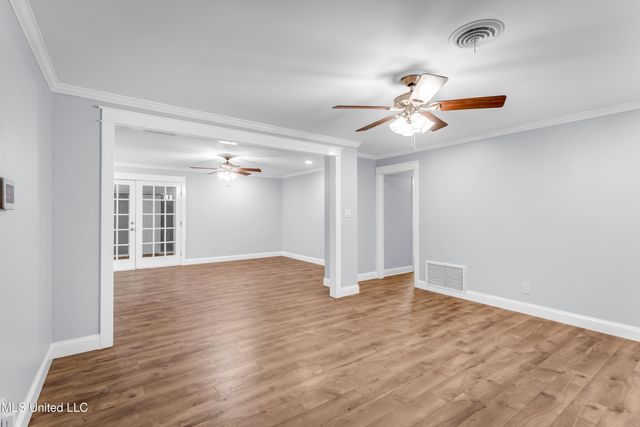2509 Randall Drive, Biloxi, MS 39531
