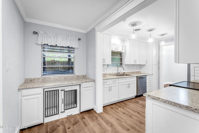 2509 Randall Drive, Biloxi, MS 39531