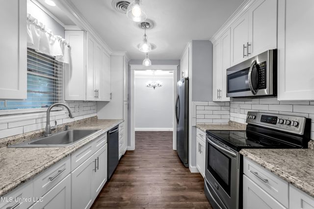 2509 Randall Drive, Biloxi, MS 39531