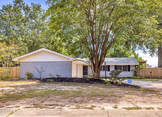 2509 Randall Drive, Biloxi, MS 39531