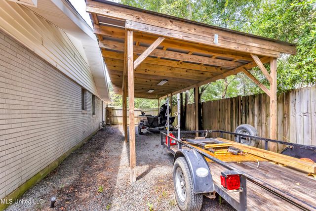 2509 Randall Drive, Biloxi, MS 39531