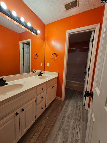 208 Winchester Court, West Columbia, SC 29170