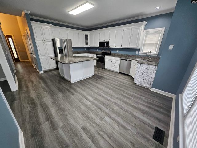 208 Winchester Court, West Columbia, SC 29170