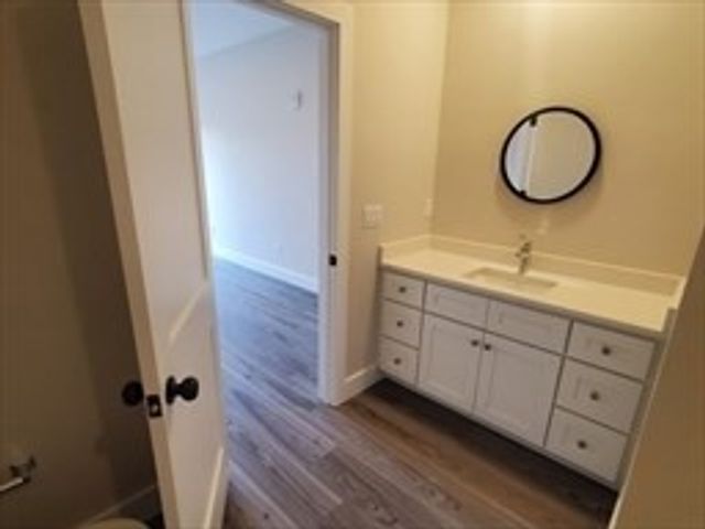 64 Tolman 8, Boston, MA 02122