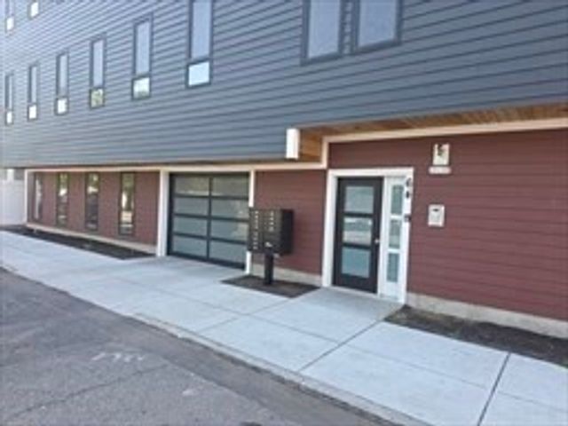 64 Tolman 8, Boston, MA 02122