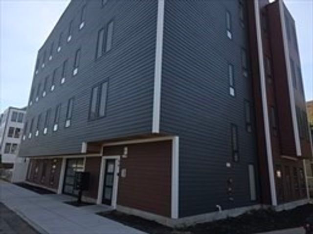 64 Tolman 8, Boston, MA 02122