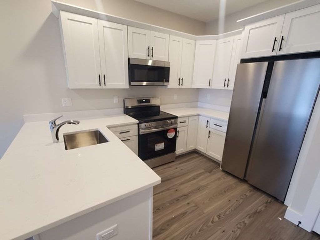 64 Tolman 8, Boston, MA 02122