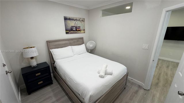 10004 E Bay Harbor Dr 8, Bay Harbor Islands, FL 33154