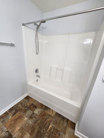 8325 Ballyshannon Drive, Brownsburg, IN 46112