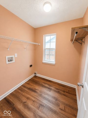 8325 Ballyshannon Drive, Brownsburg, IN 46112