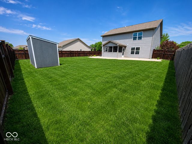 8325 Ballyshannon Drive, Brownsburg, IN 46112