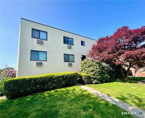 737 Cove Road A2, Stamford, CT 06902