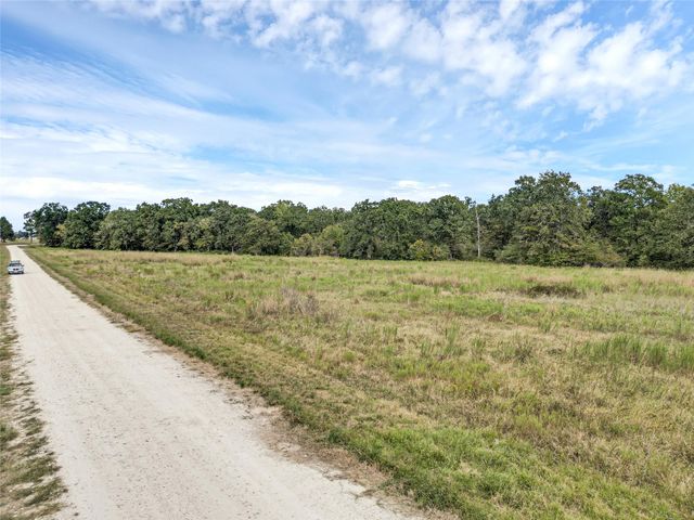 1087 Buckhorn Creek Drive, Crockett, TX 75835
