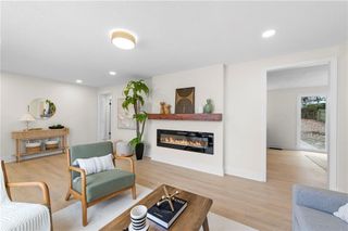 5435 Flint Street, Shawnee, KS 66203