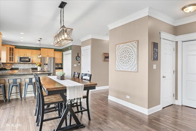 2121 Iroquois Lane, Yorkville, IL 60560