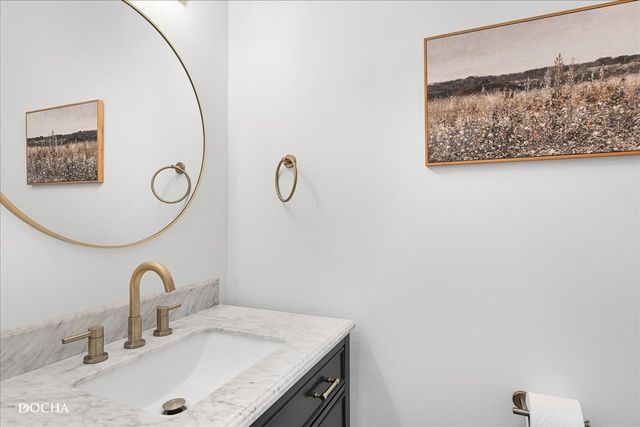 2121 Iroquois Lane, Yorkville, IL 60560