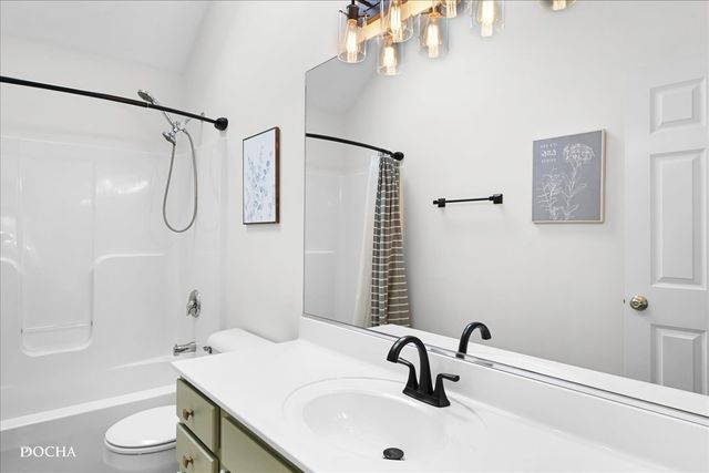 2121 Iroquois Lane, Yorkville, IL 60560