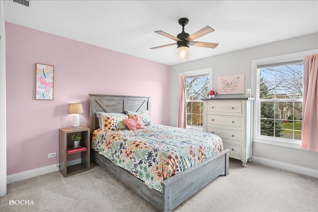 2121 Iroquois Lane, Yorkville, IL 60560