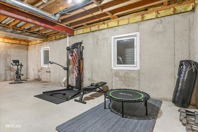 2121 Iroquois Lane, Yorkville, IL 60560