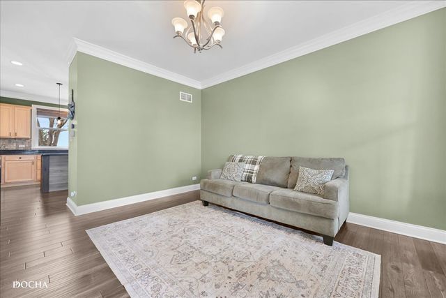 2121 Iroquois Lane, Yorkville, IL 60560