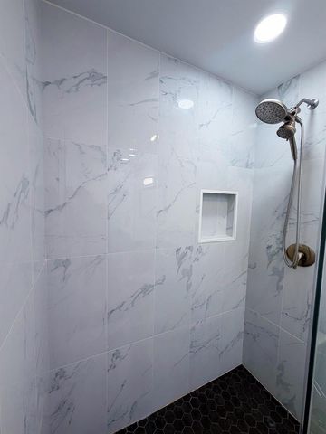 351 Club Circle 208, Boca Raton, FL 33487