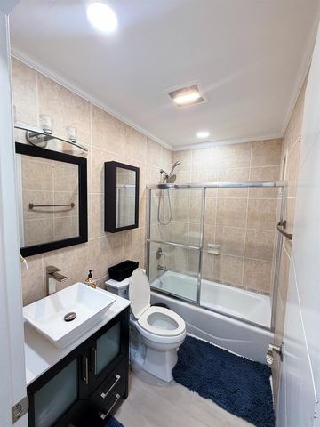 351 Club Circle 208, Boca Raton, FL 33487