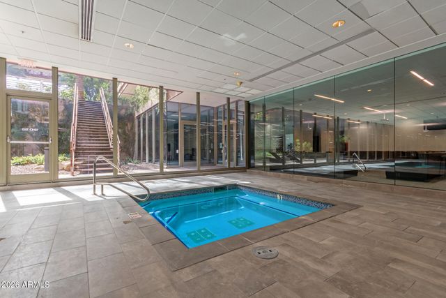 7161 E RANCHO VISTA Drive 2015, Scottsdale, AZ 85251