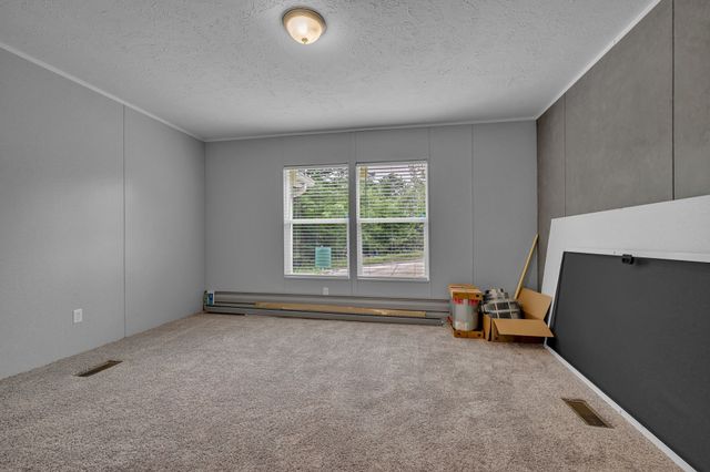 230 E Little Richland Rd, Waverly, TN 37185