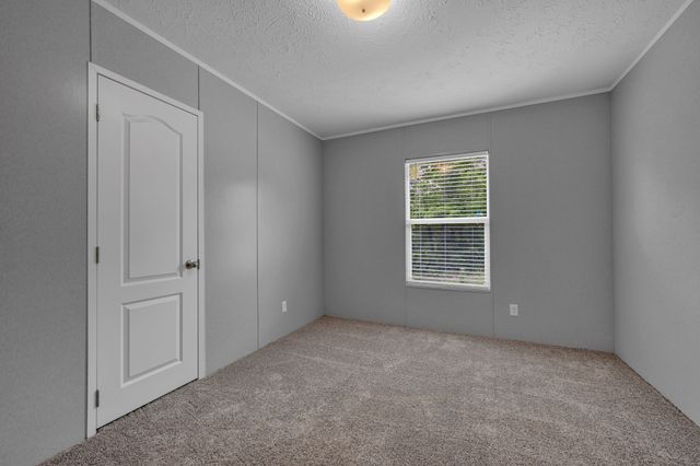 230 E Little Richland Rd, Waverly, TN 37185