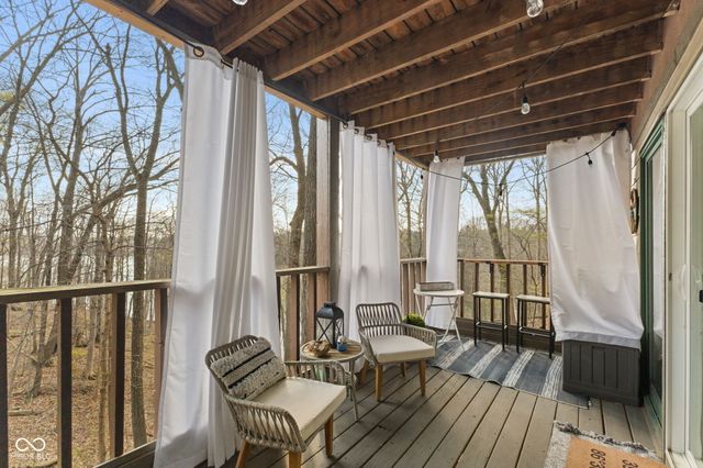 9590 S Lake Ridge Drive, Bloomington, IN 47401