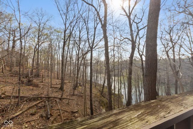 9590 S Lake Ridge Drive, Bloomington, IN 47401