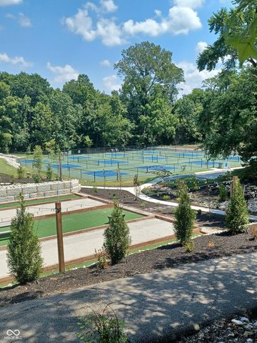 9590 S Lake Ridge Drive, Bloomington, IN 47401